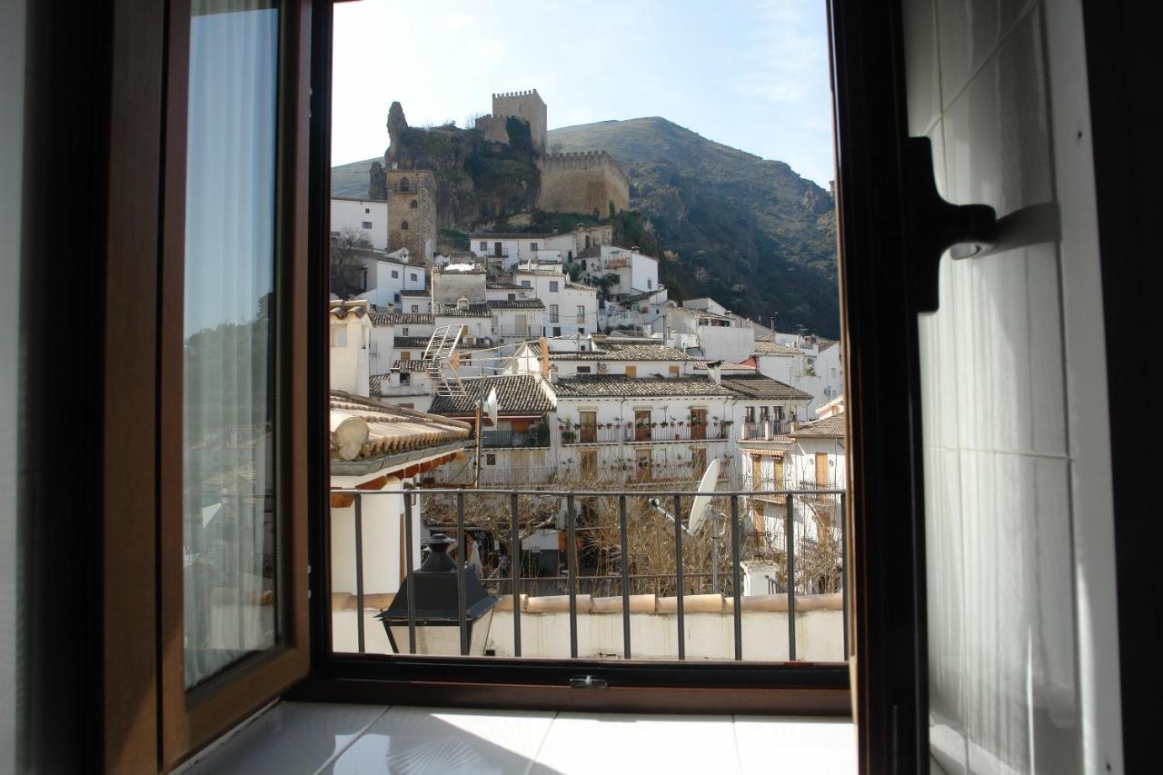 Casa Rural Plaza De Santa Maria Cazorla Eksteriør bilde