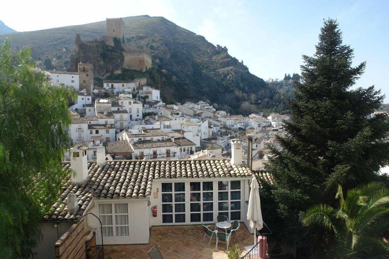 Casa Rural Plaza De Santa Maria Cazorla Eksteriør bilde