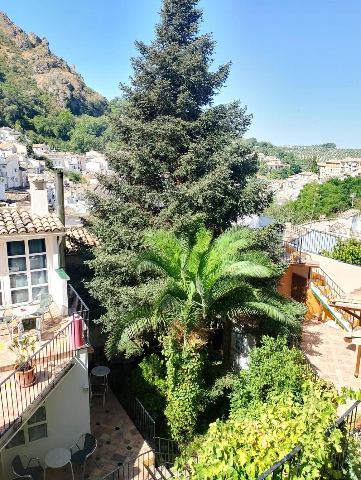 Casa Rural Plaza De Santa Maria Cazorla Eksteriør bilde