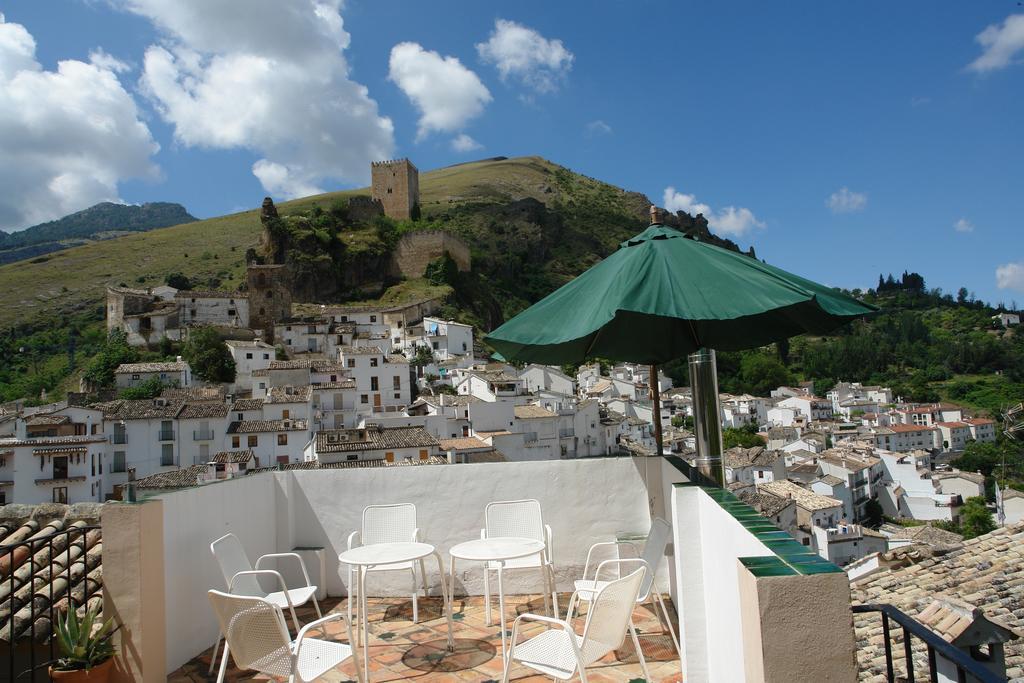 Casa Rural Plaza De Santa Maria Cazorla Eksteriør bilde